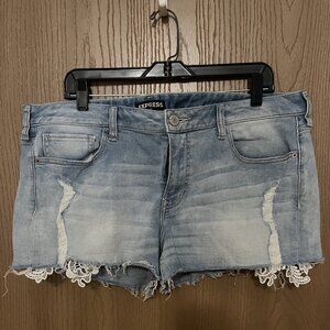 American Eagle Low Rise Shorts